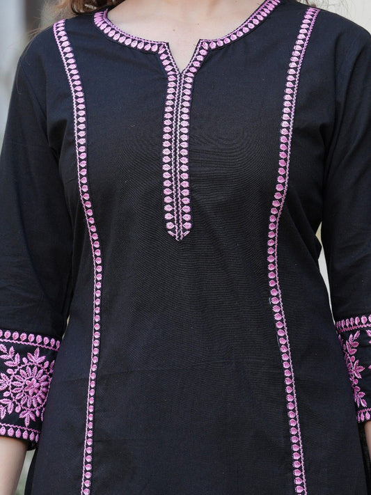 Women Embroidered Sequinned Kurta