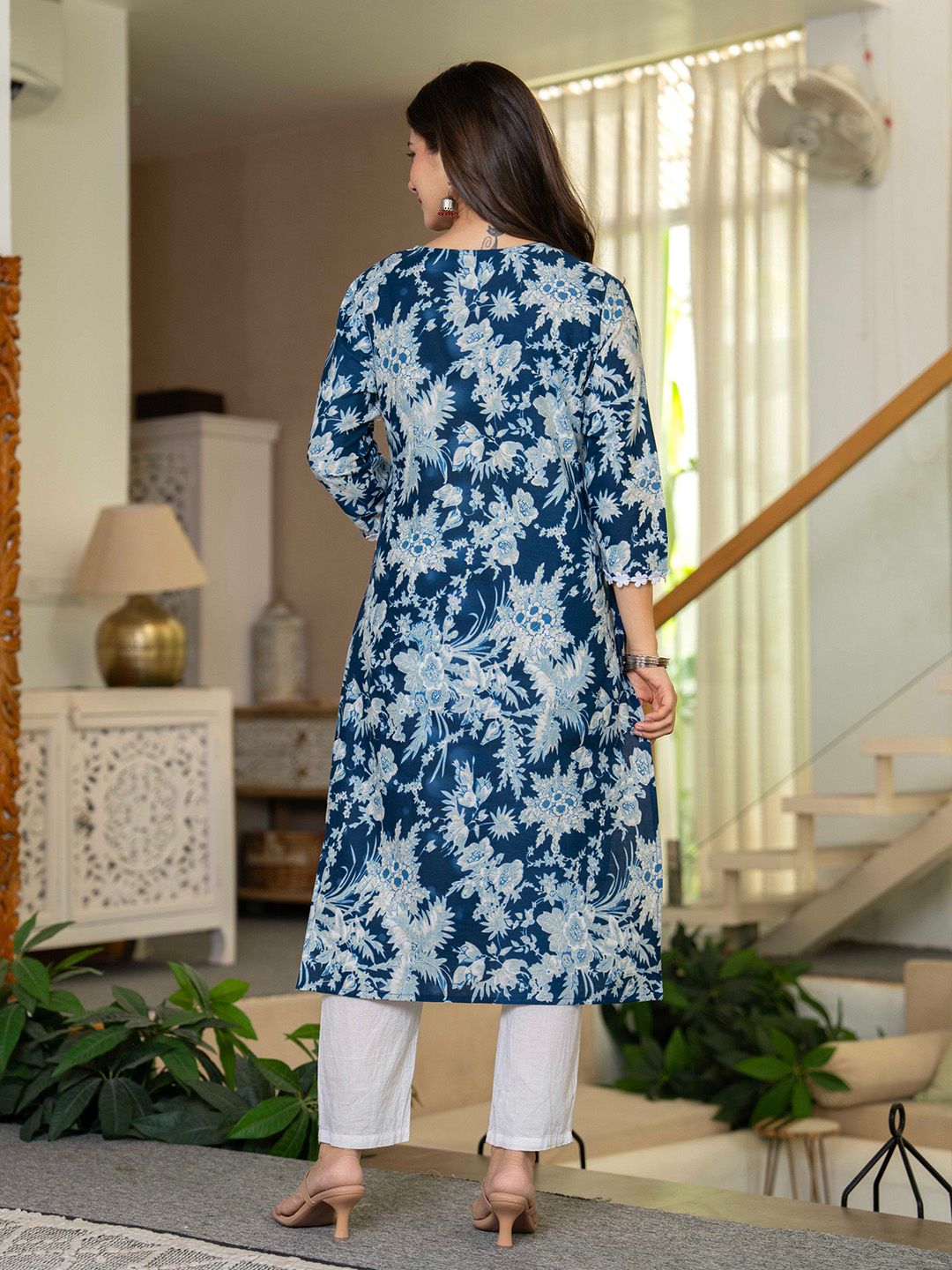Women Floral Printed Festive Cotton Straight Kurta