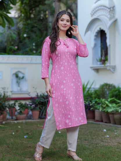 Women Dyed Flared Sleeves Thread Work Kurta