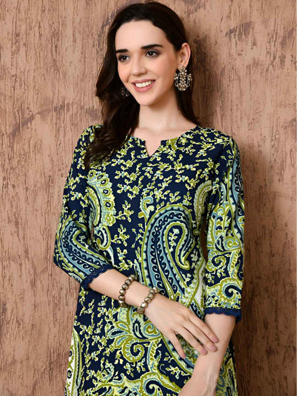 Paisley Printed Notch Neck Pure Cotton Kurta With Trousers