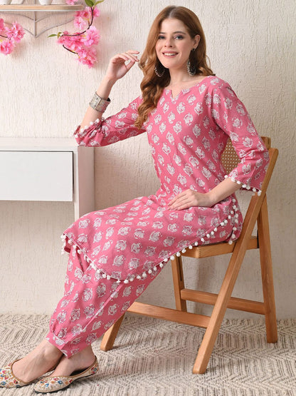 Ethnic Motifs Printed Cotton Kurta with Trousers