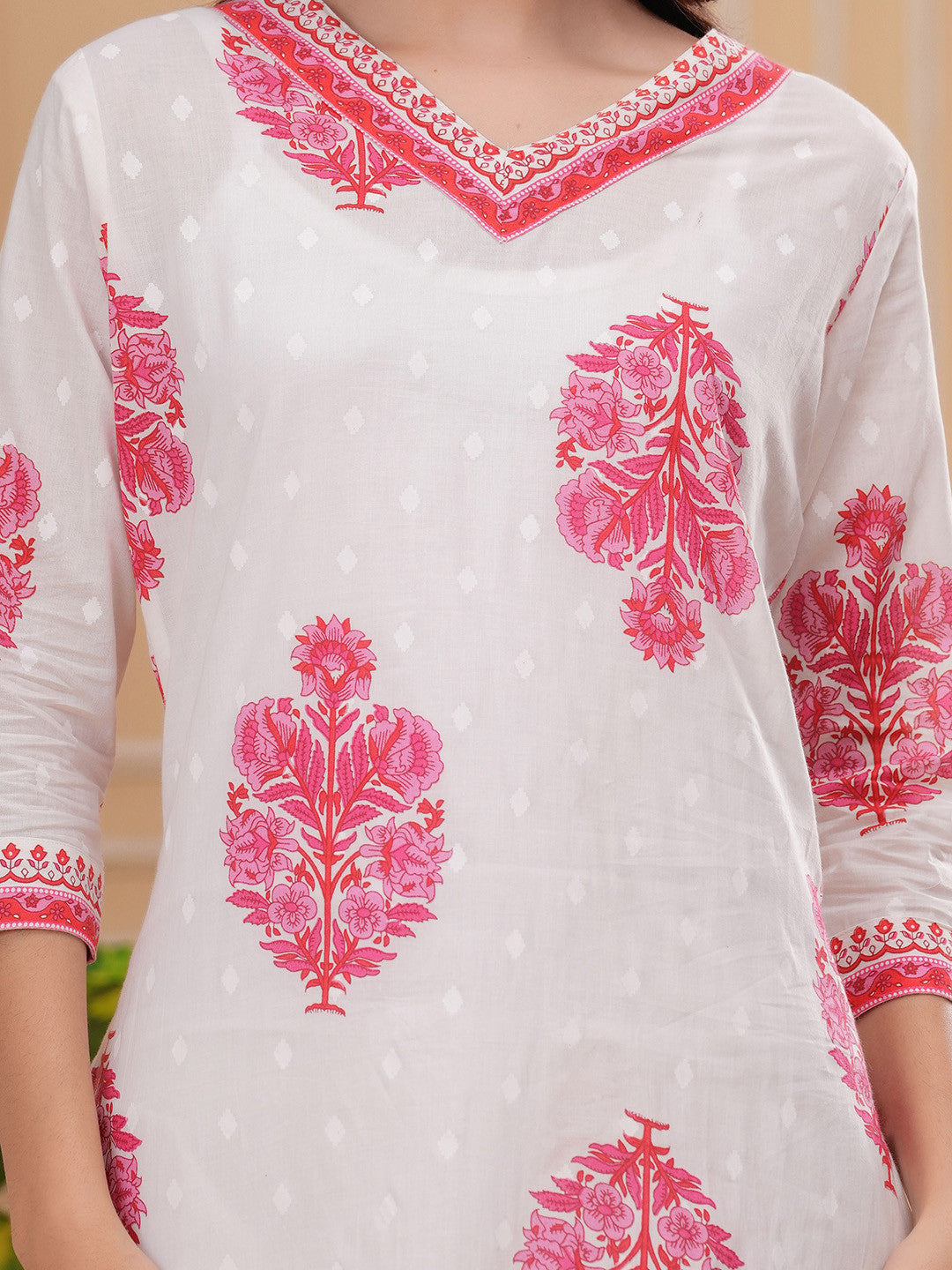 Ethnic Motifs Printed Thread Work Cotton Straight Kurta