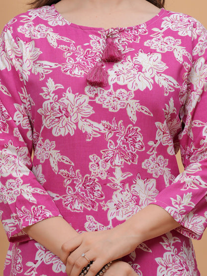 Women Floral Printed Thread Work Kurta