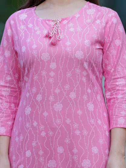 Women Dyed Flared Sleeves Thread Work Kurta