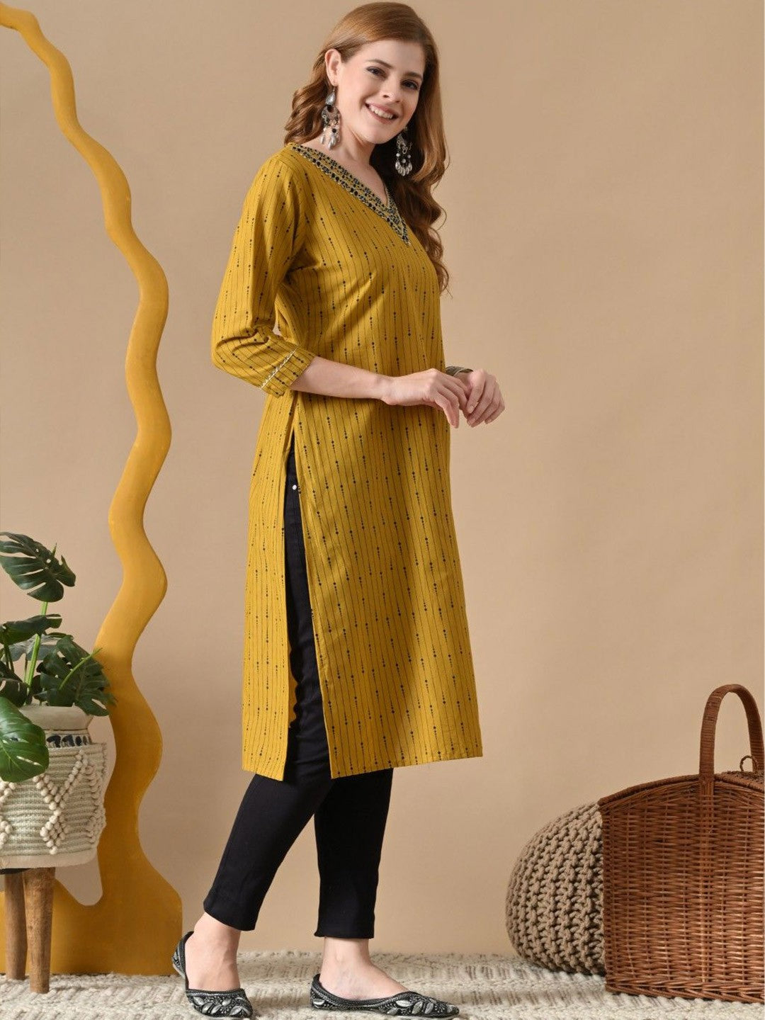 Women Striped Daily Cotton Straight Kurta