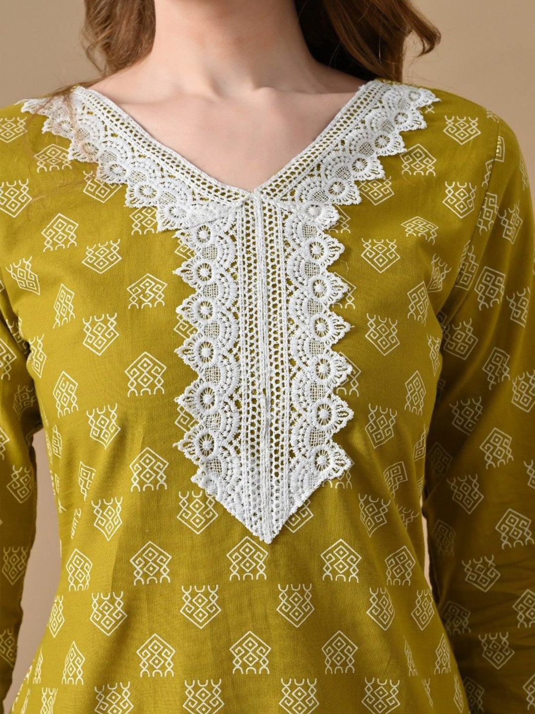 Women Cotton Ethnic Motifs Printed Lace Kurta