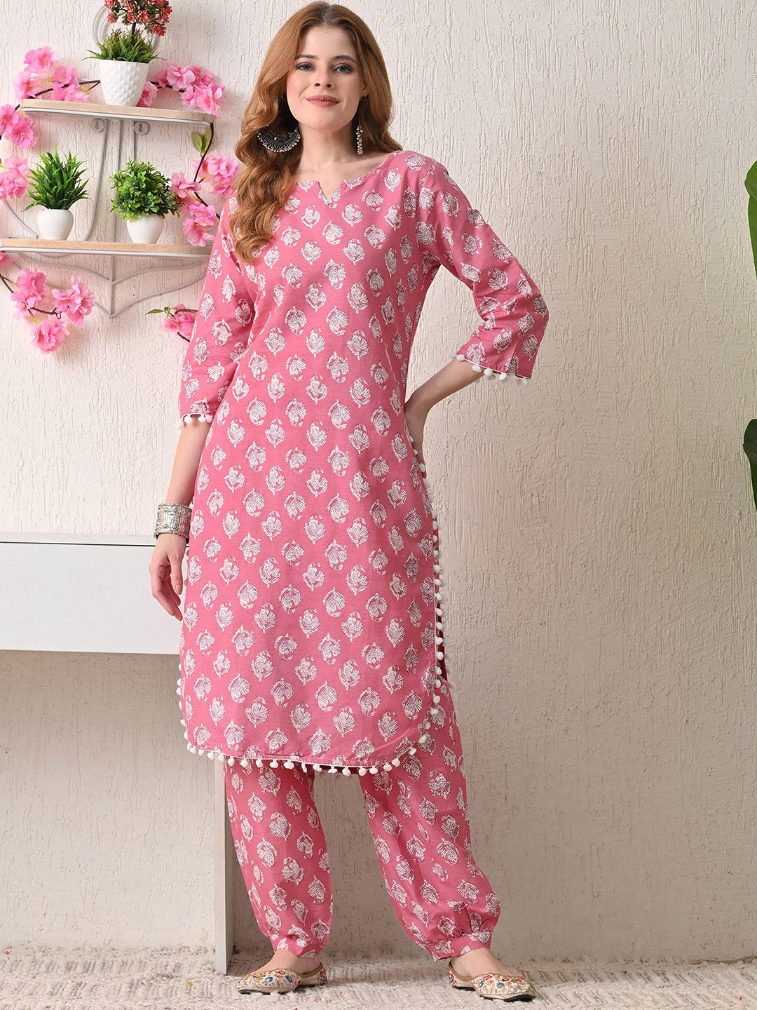 Ethnic Motifs Printed Cotton Kurta with Trousers