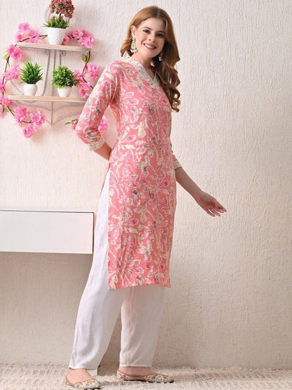 Floral Printed Sweetheart Neck Cotton Straight Kurta