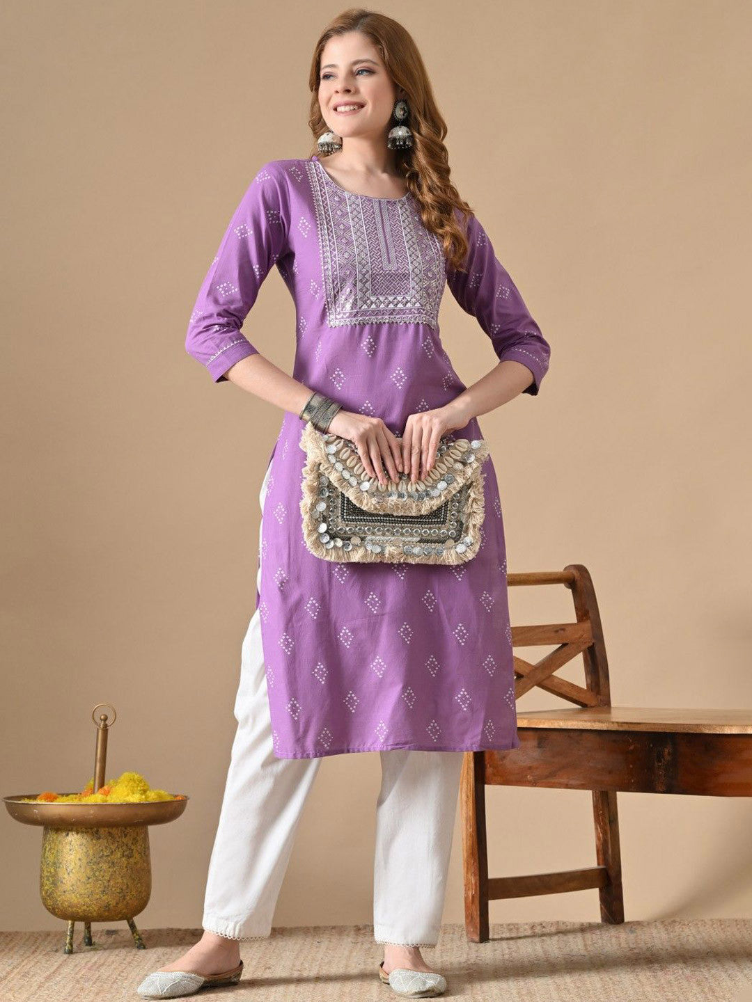 Geometric Embroidered Straight Cotton Kurta