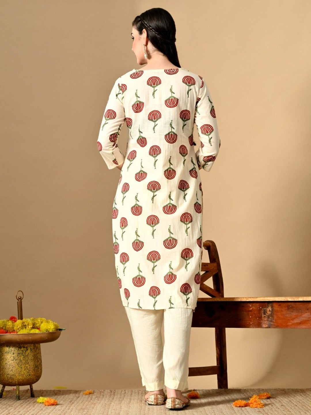 Women Floral Printed Screen Print Daily Cotton Straight Kurta