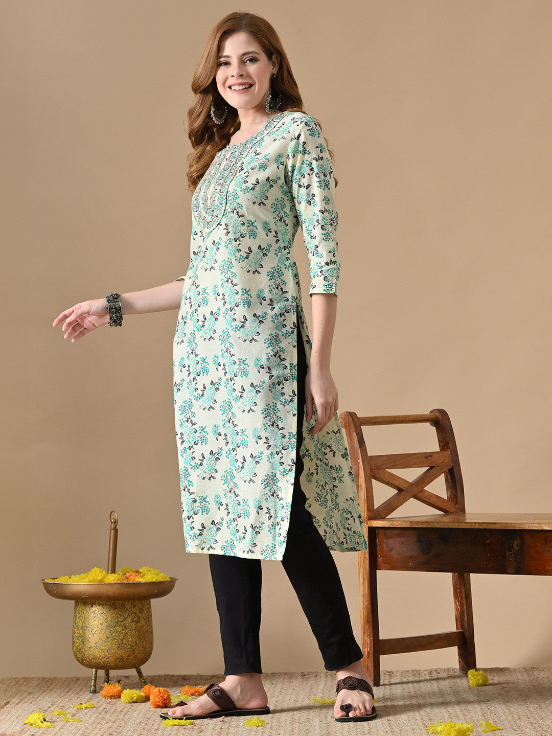 Floral Printed Cotton Straight Kurta