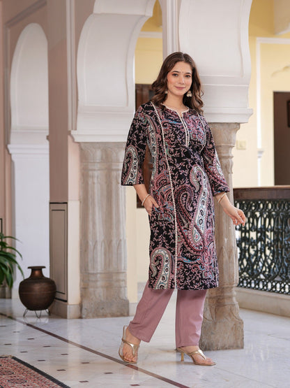 Paisley Printed Notch Neck Straight Pure Cotton Kurta with Trouser
