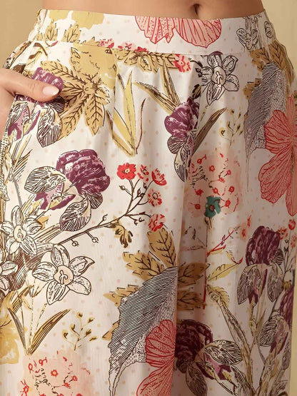 Women Floral Printed Cotton Kurta with Palazzos