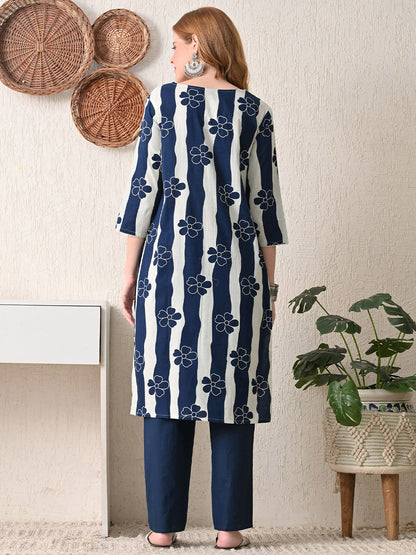Women Foral Printed Regular Pure Cotton Kurta with Pyjamas