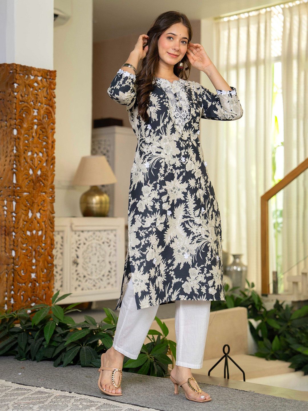 Floral Printed Notch Neck Straight Cotton Kurta