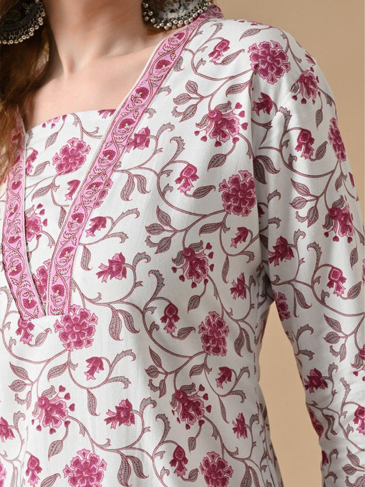 Floral Printed V-Neck Cotton Straight Kurta