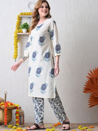 Floral Printed V-Neck Pure Cotton Straight Kurta With Trousers