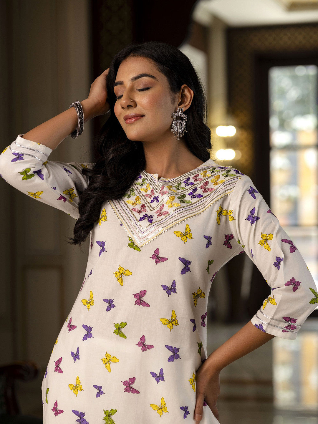 Quirky Printed Notch Neck Gotta Patti Cotton Straight Kurta