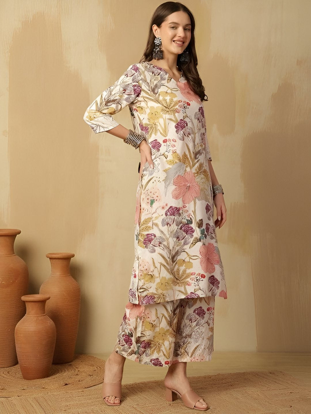 Women Floral Printed Cotton Kurta with Palazzos