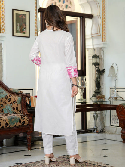 Women Ethnic Motifs Embroidered Thread Work Regular Straight Kurta