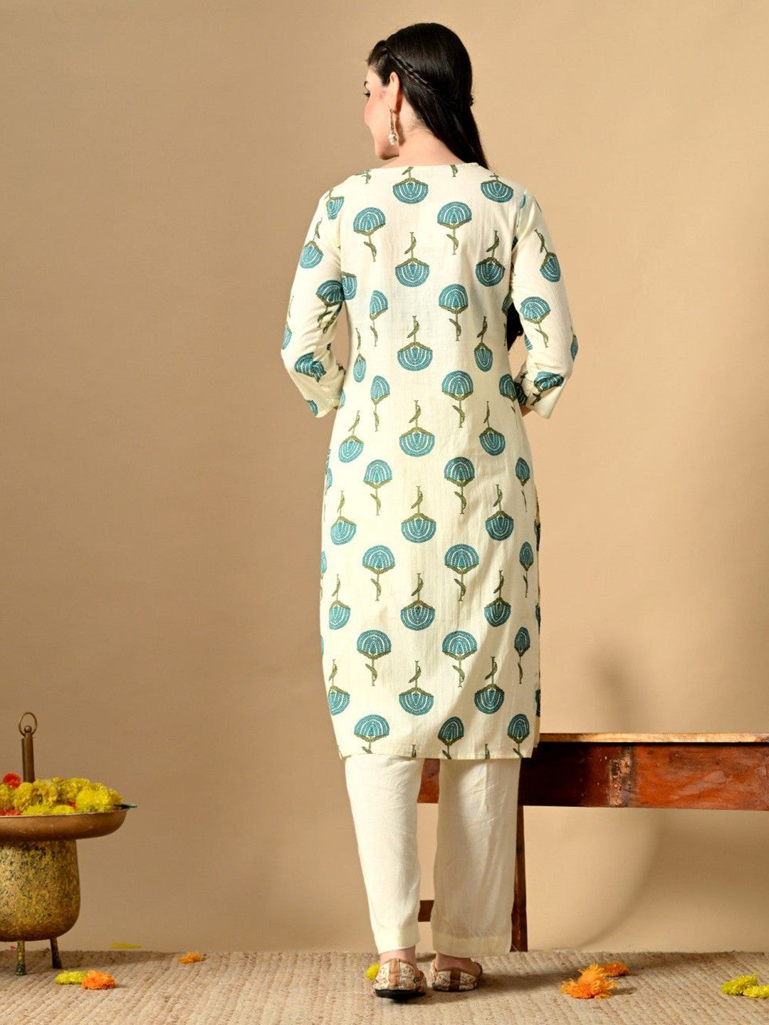 Embroidered Round Neck Sequins Cotton Straight Kurta
