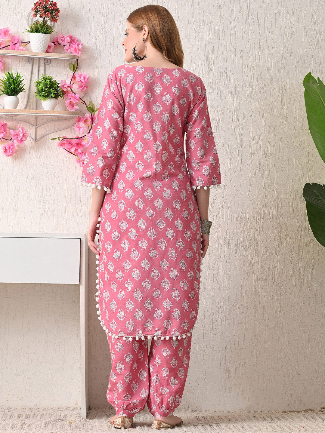 Ethnic Motifs Printed Cotton Kurta with Trousers