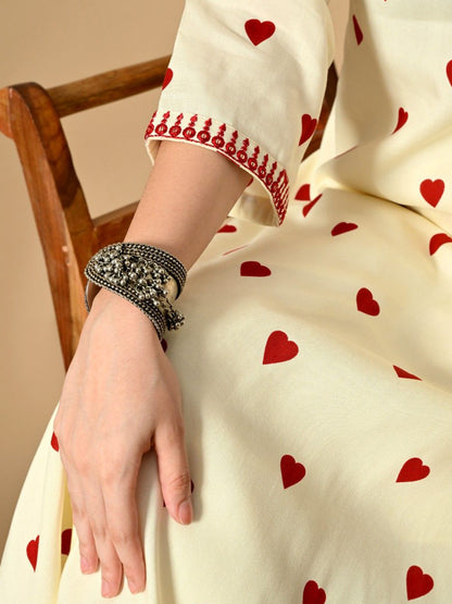 Women Printed Regular Mirror Work Straight Kurta