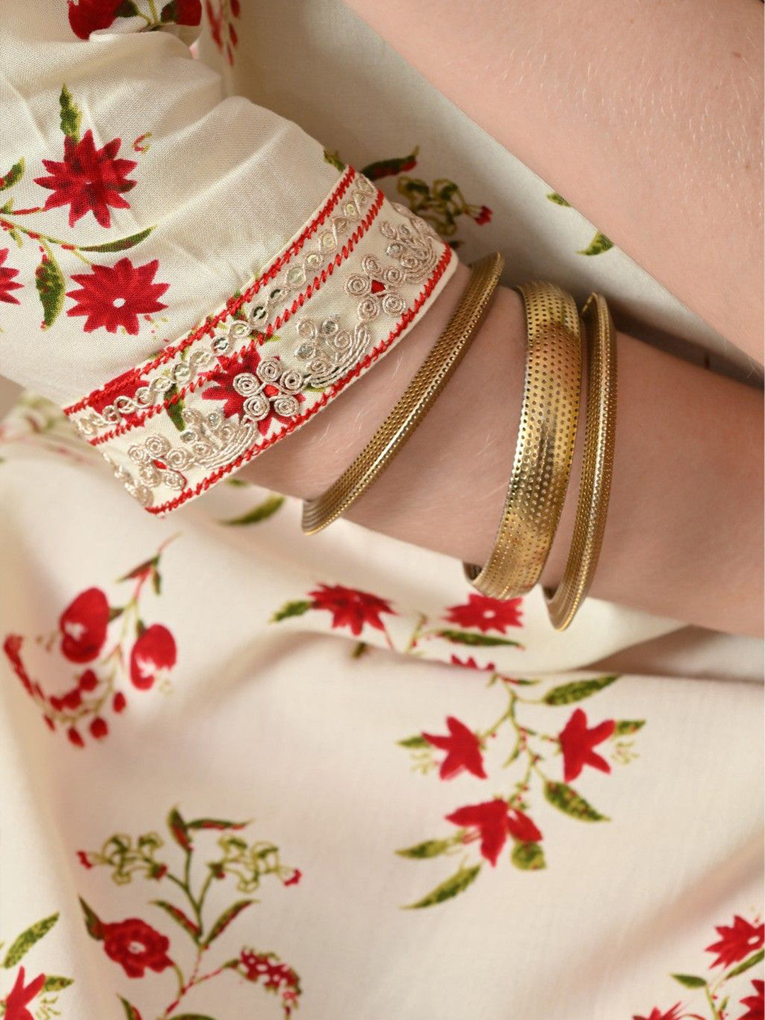 Women Floral Printed Daily Cotton Straight Kurta