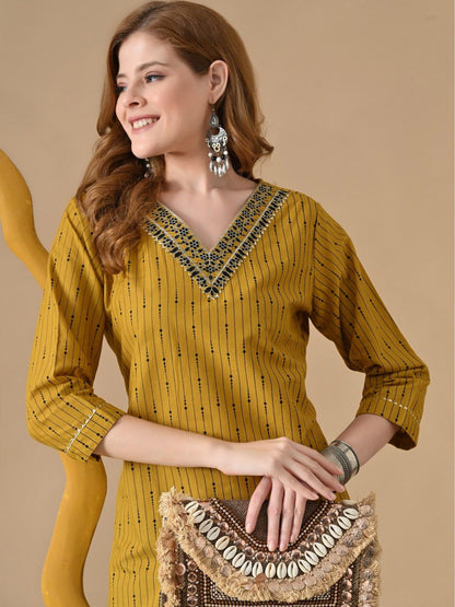 Women Striped Daily Cotton Straight Kurta