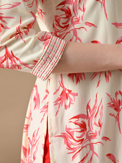 Women Floral Printed Daily Cotton Straight Kurta