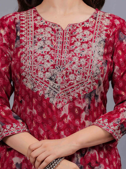 Women Floral Printed Sequinned Kurta