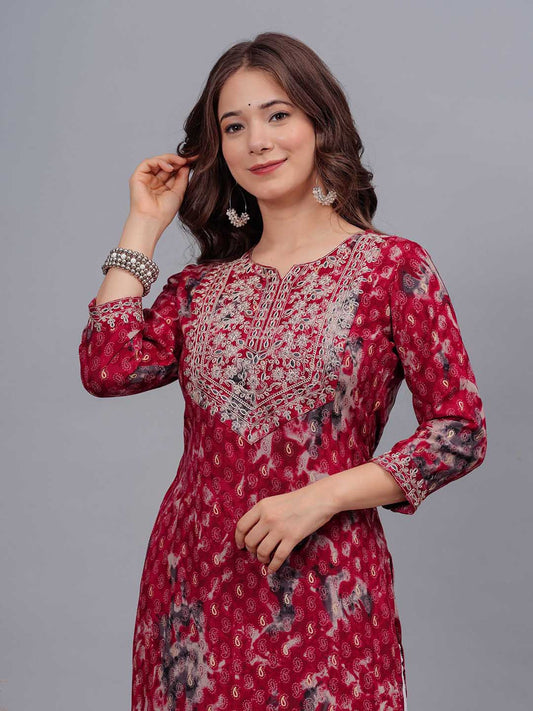 Women Floral Printed Sequinned Kurta