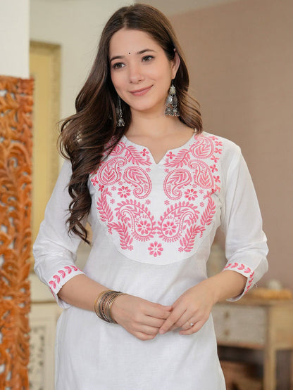Women Ethnic Motifs Embroidered Cotton Straight Kurta