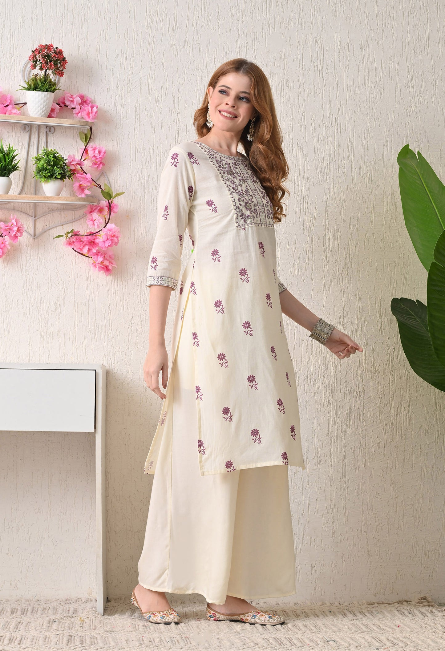 Jamuni flower print embroidered yoke kurta