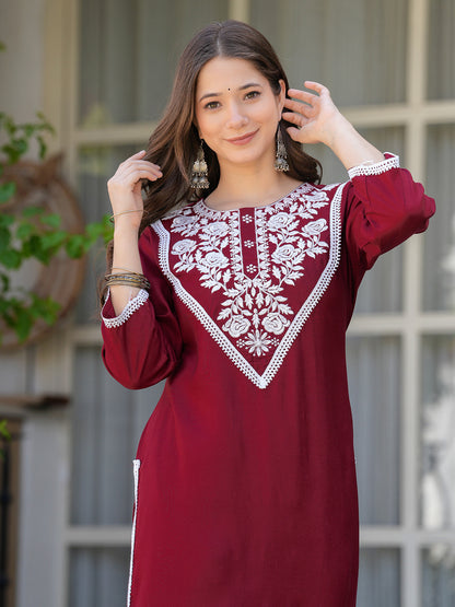 Women Floral Printed Thread Work Kurta