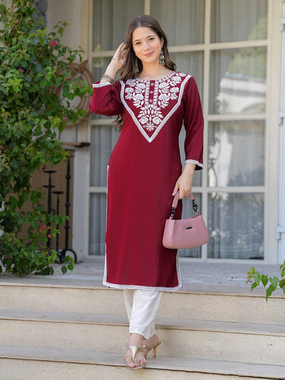 Women Floral Printed Thread Work Kurta