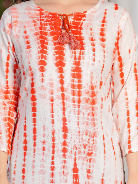 Women Floral Printed Flared Sleeves Kurta